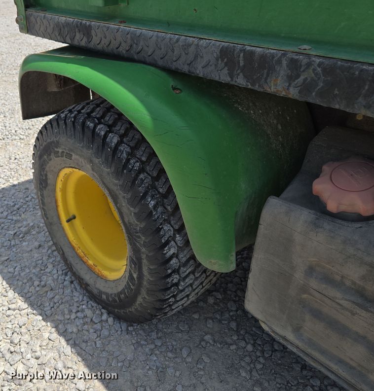 image for item EV1526 1998 John Deere 2030 Pro Gator utility vehicle