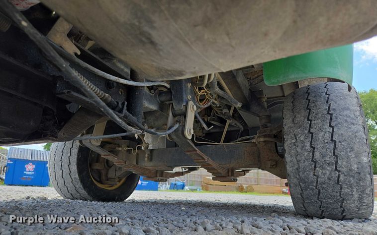 image for item EV1526 1998 John Deere 2030 Pro Gator utility vehicle