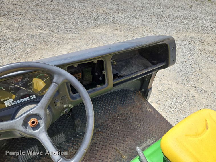 image for item EV1526 1998 John Deere 2030 Pro Gator utility vehicle