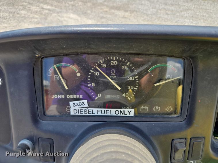 image for item EV1526 1998 John Deere 2030 Pro Gator utility vehicle