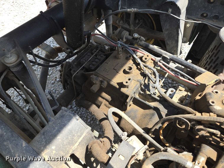 image for item EV1526 1998 John Deere 2030 Pro Gator utility vehicle