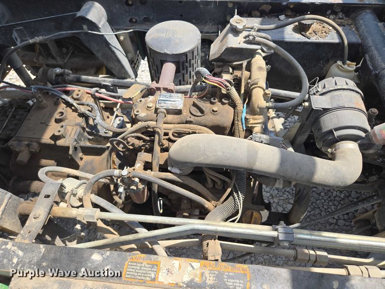 image for item EV1526 1998 John Deere 2030 Pro Gator utility vehicle