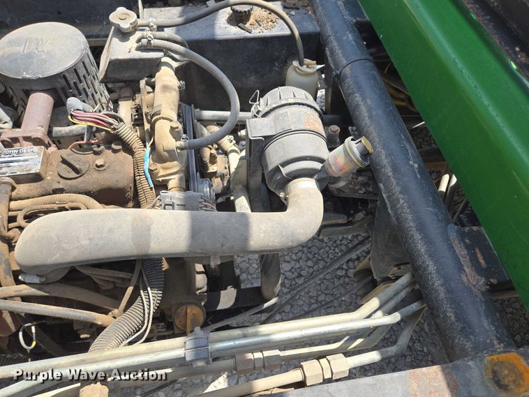 image for item EV1526 1998 John Deere 2030 Pro Gator utility vehicle