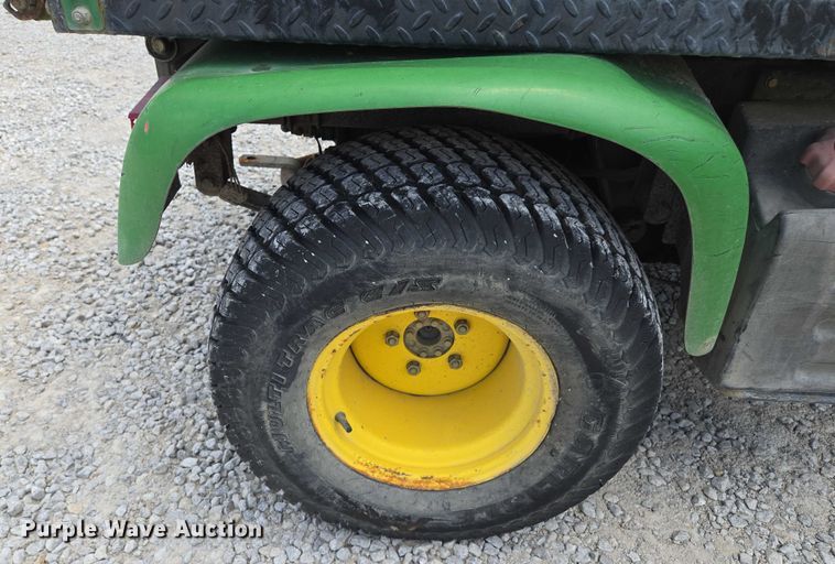 image for item EV1526 1998 John Deere 2030 Pro Gator utility vehicle