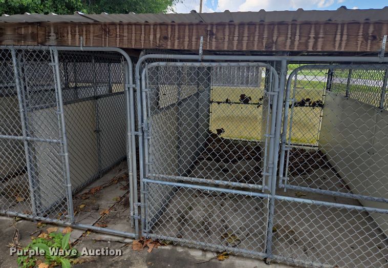 image for item EV1527 Kennel