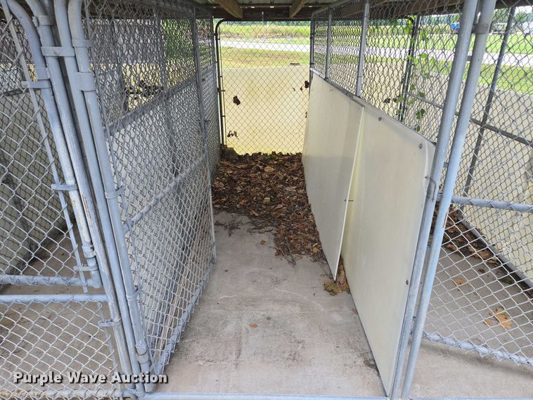 image for item EV1527 Kennel