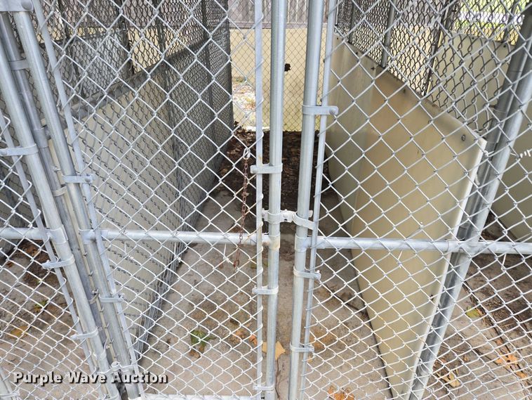 image for item EV1527 Kennel