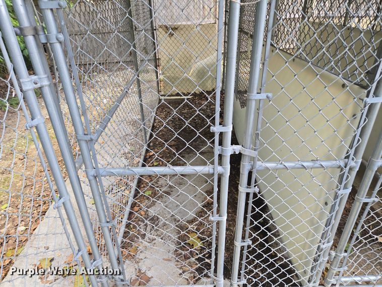 image for item EV1527 Kennel