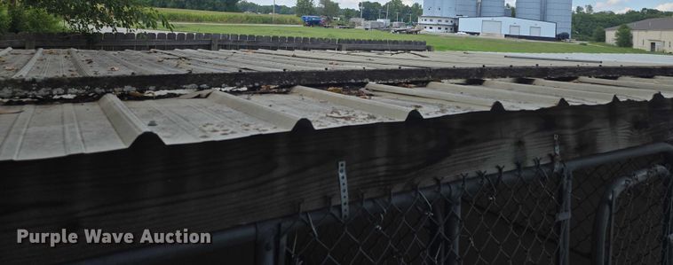 image for item EV1527 Kennel