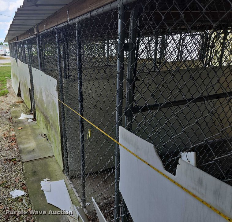 image for item EV1527 Kennel