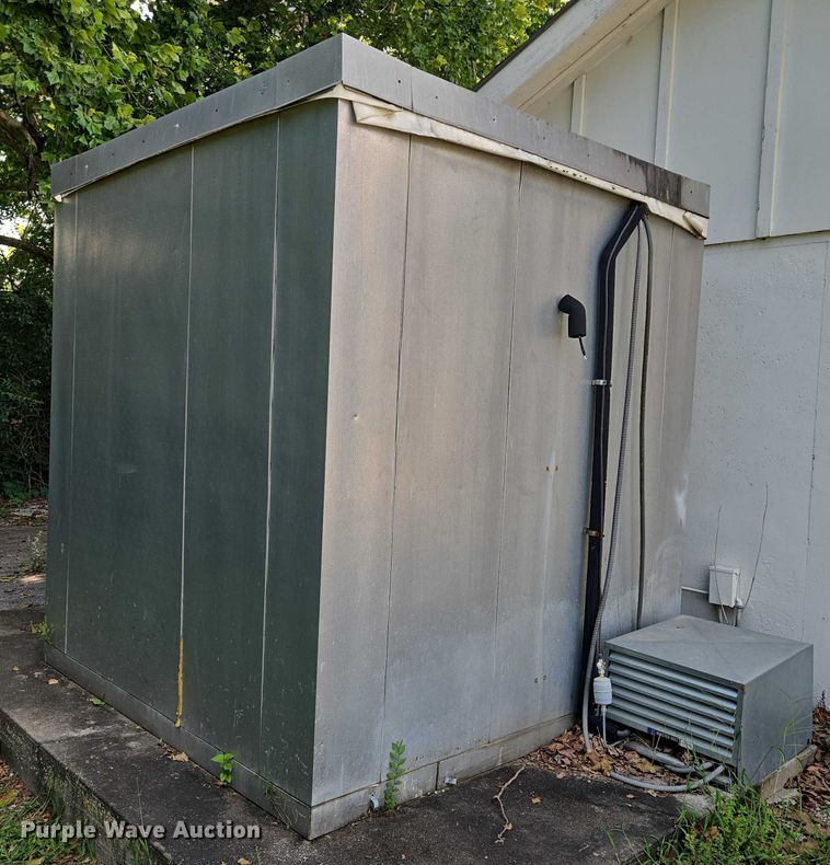 image for item EV1529 FridgAmerica FA0212 walk-in-freezer