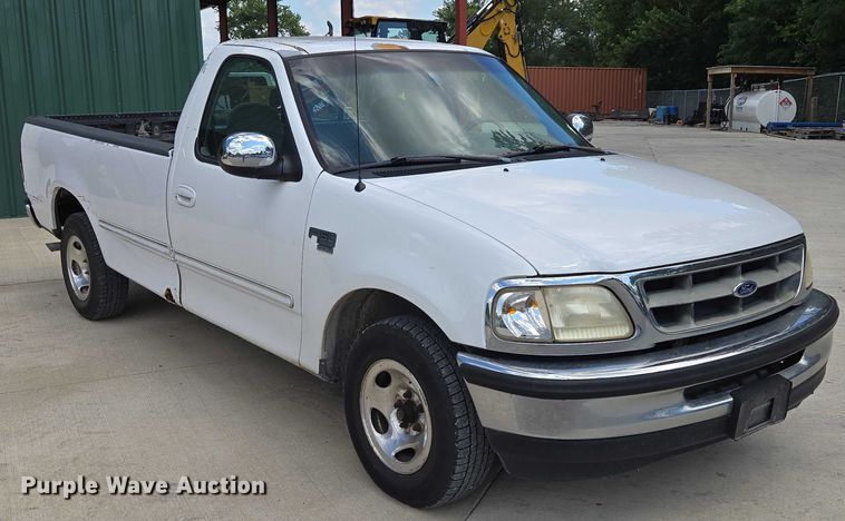 image for item EV1530 1998 Ford F150  pickup truck