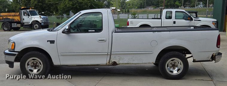 image for item EV1530 1998 Ford F150  pickup truck