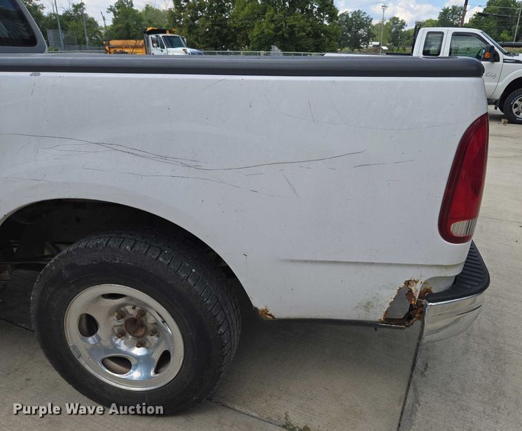 image for item EV1530 1998 Ford F150  pickup truck