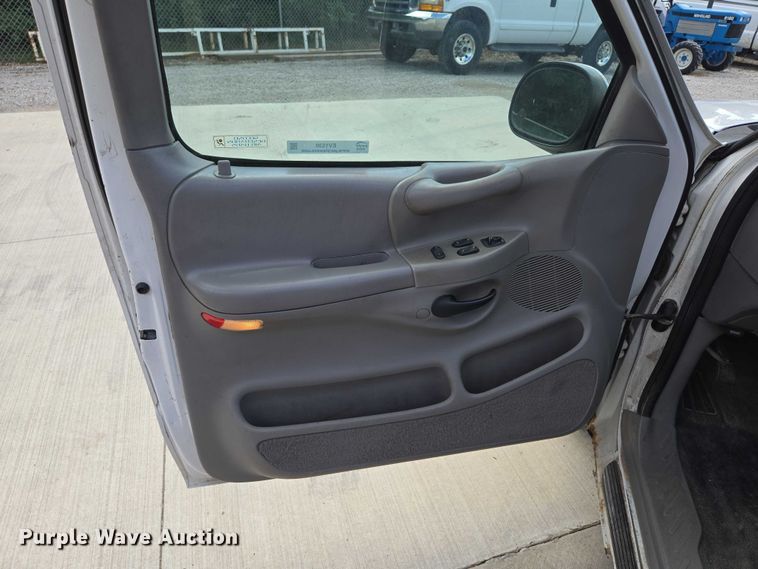 image for item EV1530 1998 Ford F150  pickup truck