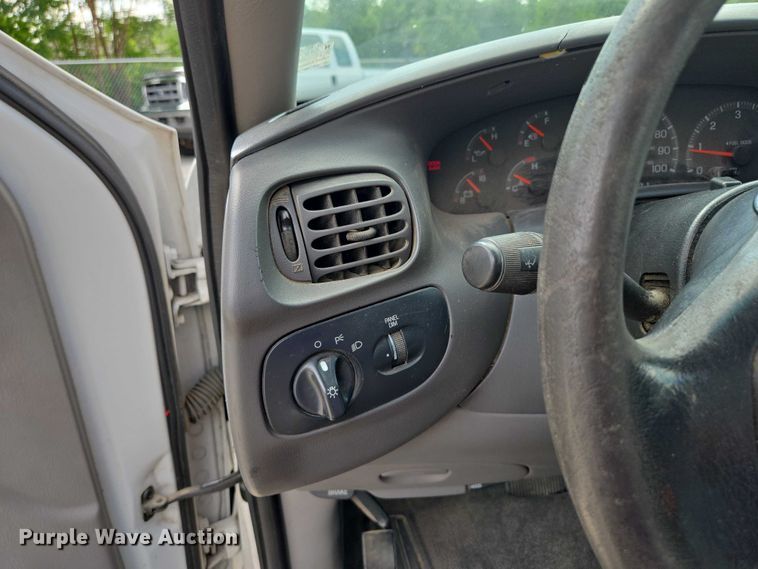 image for item EV1530 1998 Ford F150  pickup truck