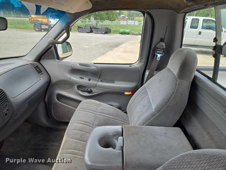 image for item EV1530 1998 Ford F150  pickup truck