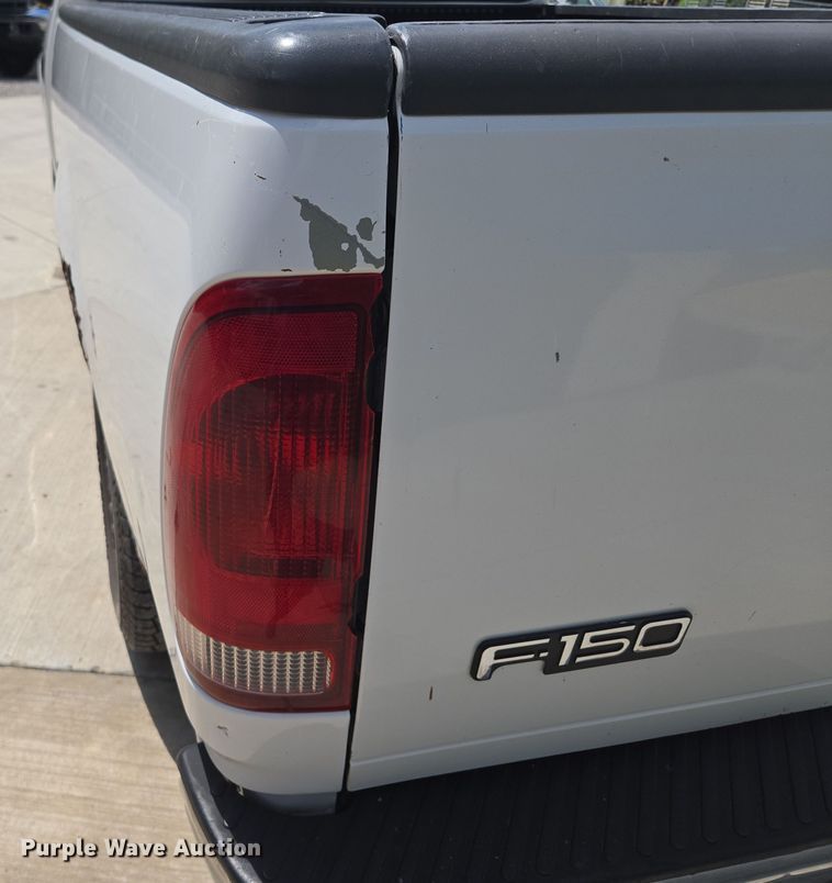 image for item EV1531 2000 Ford F150 pickup truck