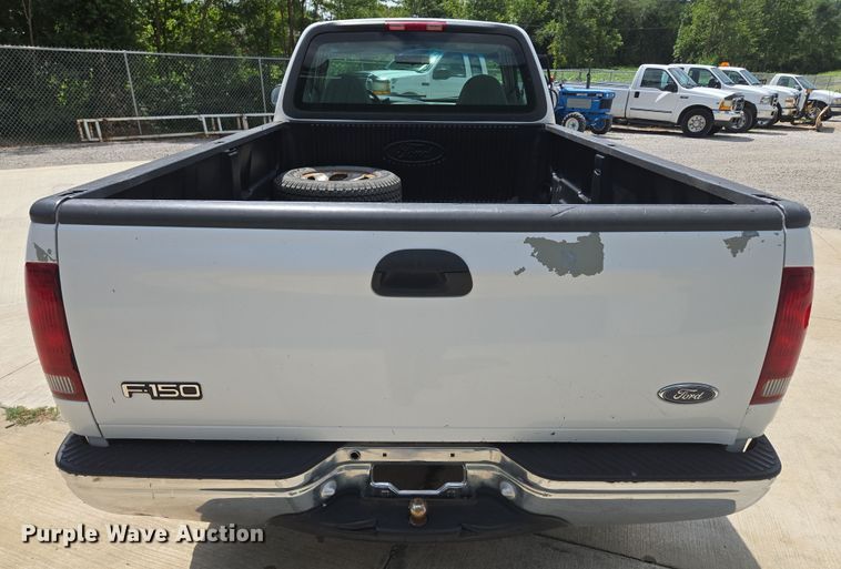 image for item EV1531 2000 Ford F150 pickup truck