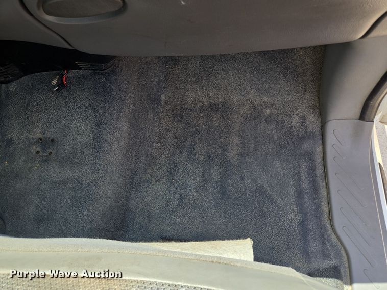 image for item EV1531 2000 Ford F150 pickup truck