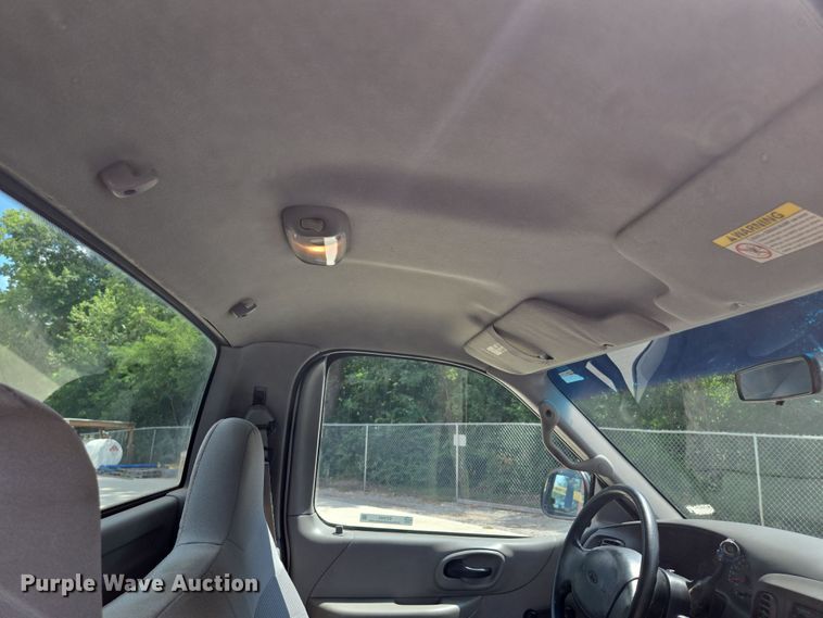 image for item EV1531 2000 Ford F150 pickup truck