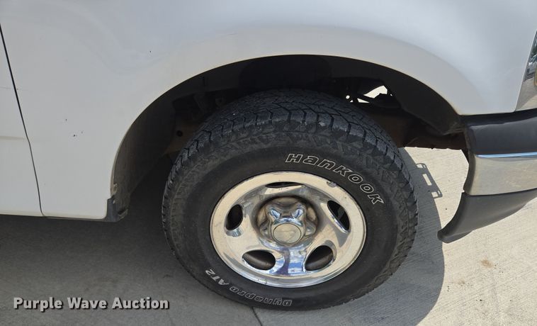 image for item EV1531 2000 Ford F150 pickup truck