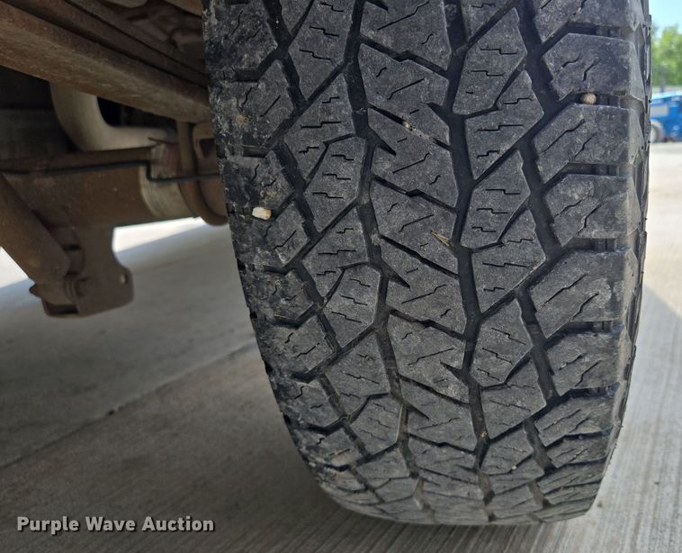 image for item EV1531 2000 Ford F150 pickup truck