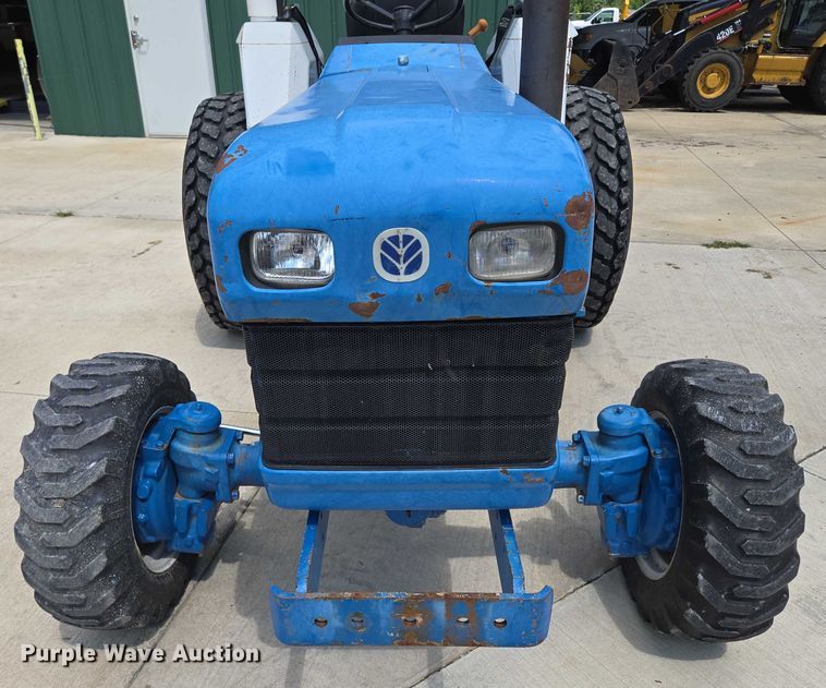 image for item EV1535 1996 New Holland 2120 MFWD tractor