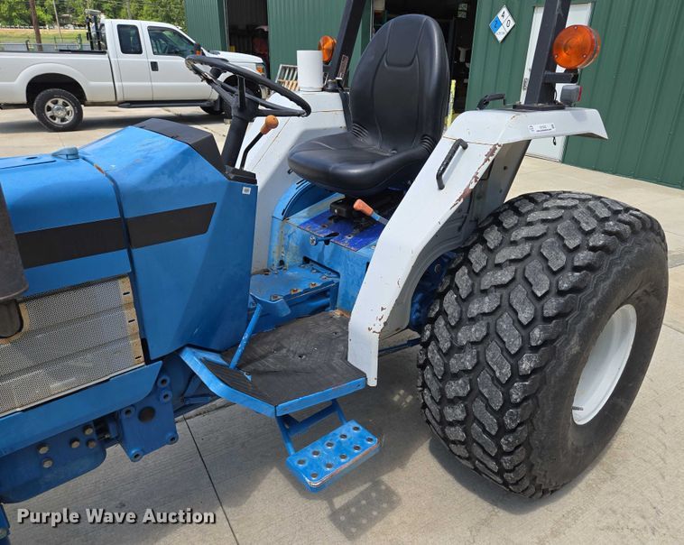 image for item EV1535 1996 New Holland 2120 MFWD tractor