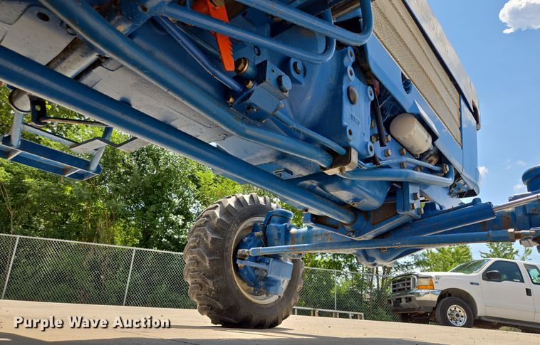 image for item EV1535 1996 New Holland 2120 MFWD tractor