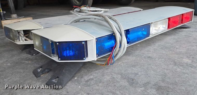 image for item EV1542 Neobe 930N  light bars