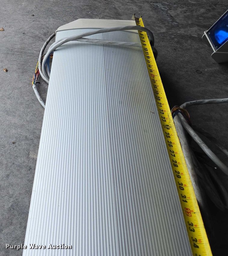 image for item EV1542 Neobe 930N  light bars