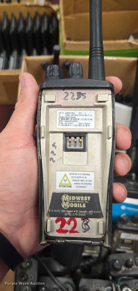 image for item EV1543 Radios