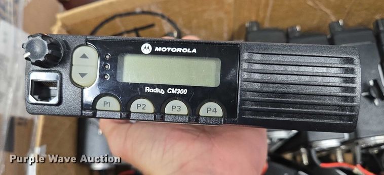 image for item EV1543 Radios