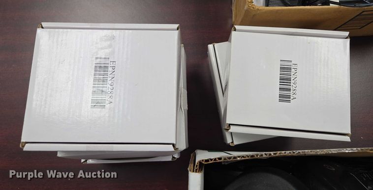 image for item EV1543 Radios