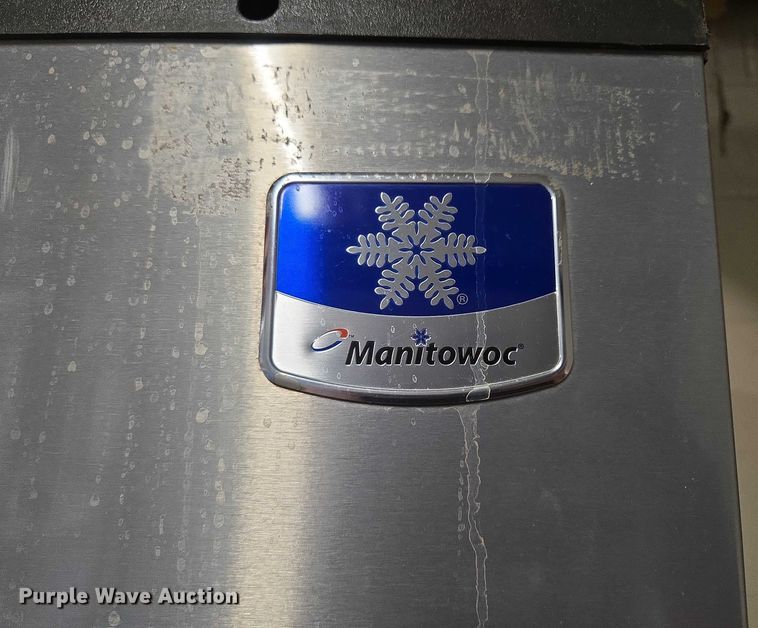 image for item EV1544 Manitowoc ID0906W-261 ice machine