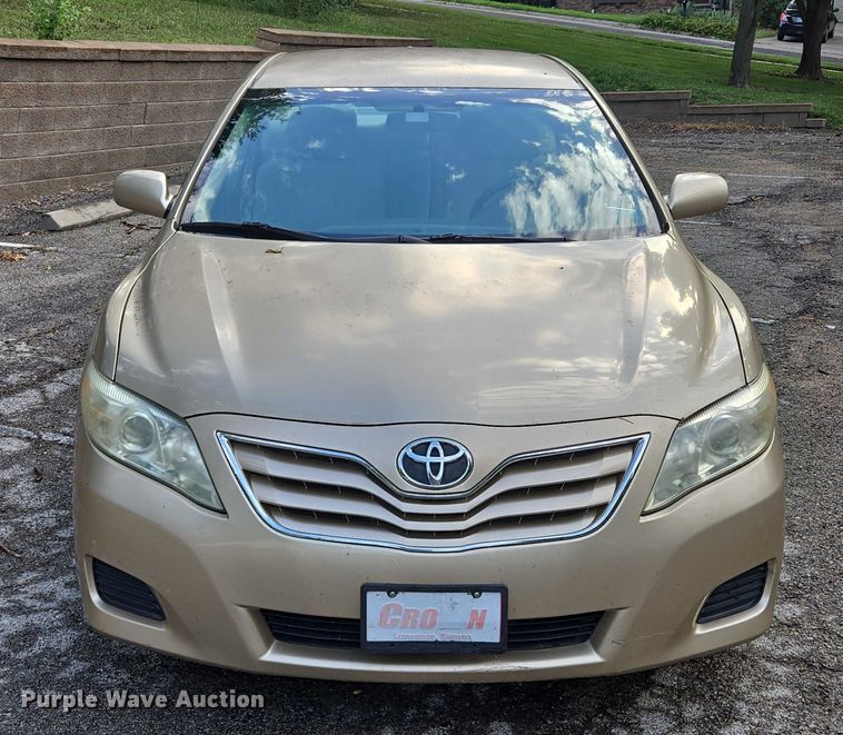 image for item EV1577 2011 Toyota Camry LE  