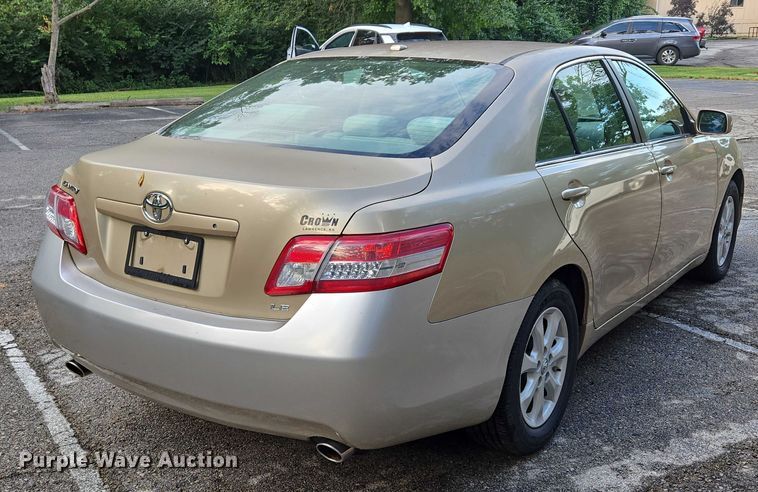 image for item EV1577 2011 Toyota Camry LE  