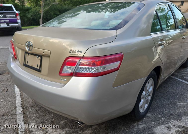 image for item EV1577 2011 Toyota Camry LE  