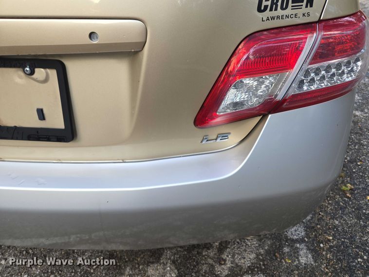 image for item EV1577 2011 Toyota Camry LE  