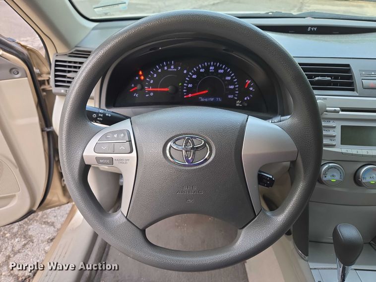 image for item EV1577 2011 Toyota Camry LE  