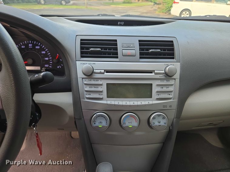 image for item EV1577 2011 Toyota Camry LE  