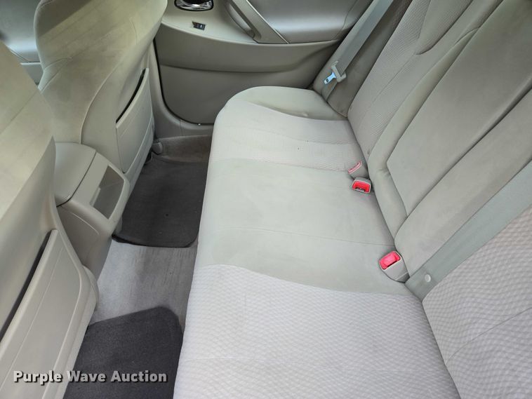 image for item EV1577 2011 Toyota Camry LE  