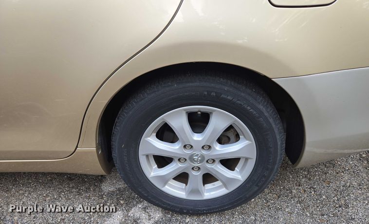 image for item EV1577 2011 Toyota Camry LE  