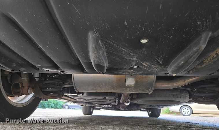 image for item EV1578 2011 Toyota Sienna LE van