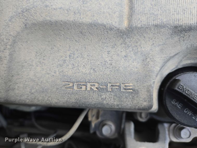 image for item EV1578 2011 Toyota Sienna LE van