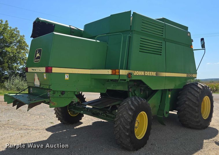 image for item DE2186 1993 John Deere 9500 RWA combine