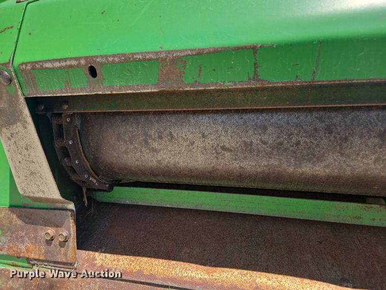 image for item DE2186 1993 John Deere 9500 RWA combine