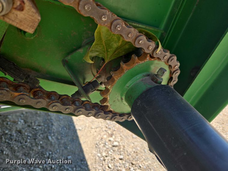 image for item DE2186 1993 John Deere 9500 RWA combine