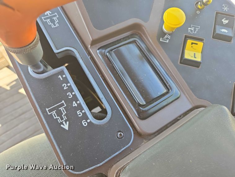 image for item DE2186 1993 John Deere 9500 RWA combine